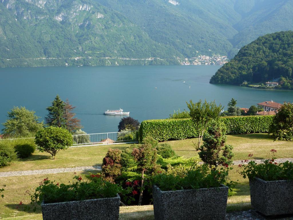 Apartment Bella Vista In Mezzegra With Pool Sleeps 6- By Italian Apartments 外观 照片